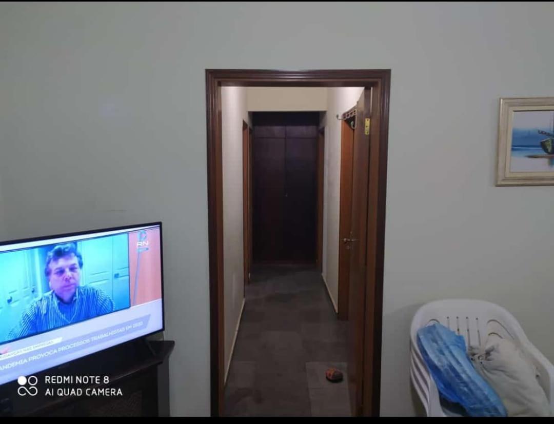 Com Varanda, 3 Dormitorios, - Enseada Apartment